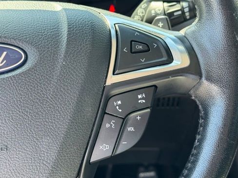 Certified 2019 Ford Edge SEL w/ Equipment Group 201A AWD/4WD image 34