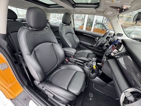 Used 2015 MINI Cooper S image 10