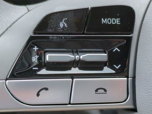 Certified 2023 Hyundai Elantra SEL FWD image 25
