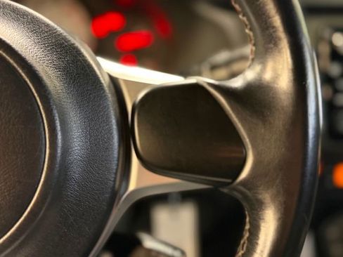 Used 2018 Toyota 86 image 25