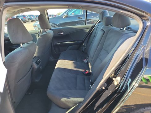 Used 2016 Honda Accord EX image 11
