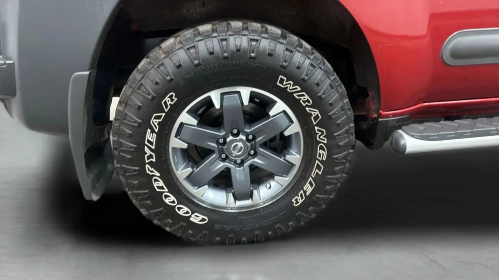 Used 2015 Nissan Xterra PRO-4X w/ Nevada Tow Package AWD/4WD image 26