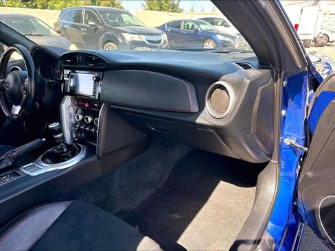 Used 2020 Subaru BRZ Limited w/ Performance Package RWD image 18
