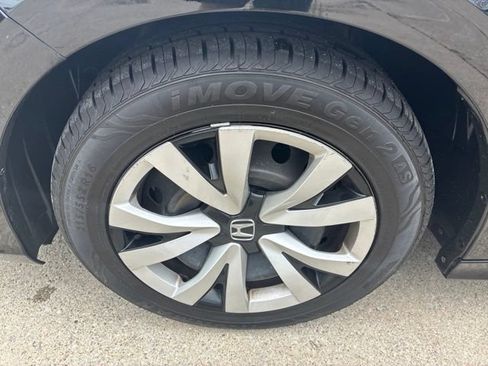 Used 2022 Honda Civic LX image 14