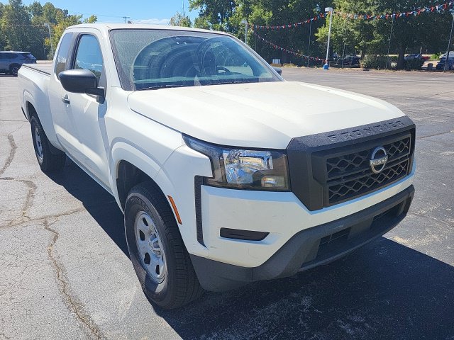 Used 2023 Nissan Frontier S AWD/4WD image 4