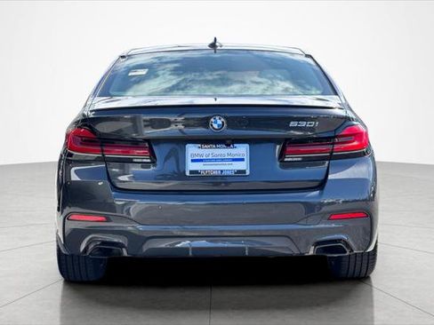 Used 2023 BMW 530i w/ M Sport Package RWD image 4