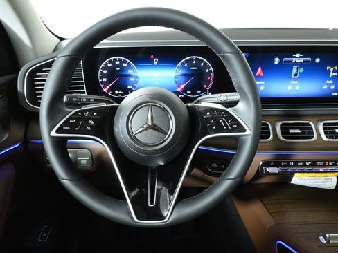 New 2026 Mercedes-Benz GLE 350 4MATIC image 17