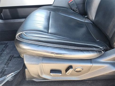 Used 2019 Ford F350 Lariat w/ Lariat Ultimate Package image 25