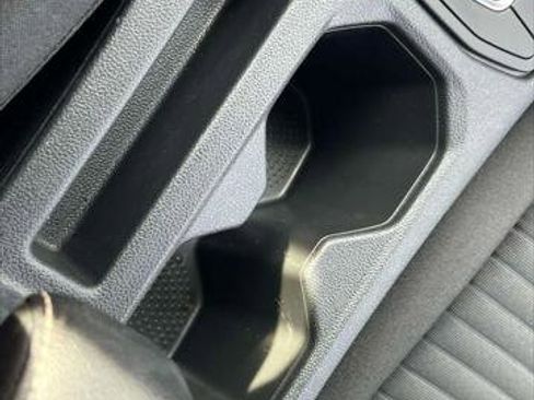 Used 2022 Volkswagen Jetta S image 28