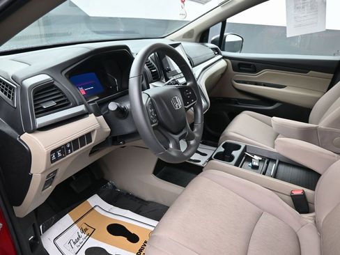 Used 2024 Honda Odyssey EX image 28