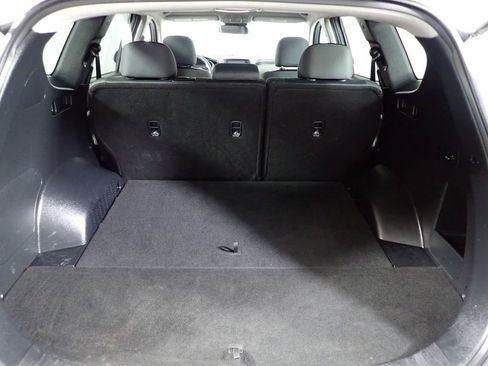 Used 2019 Hyundai Santa Fe SE AWD/4WD image 11
