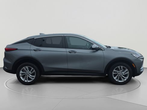 Used 2025 Buick Envista Preferred FWD image 6