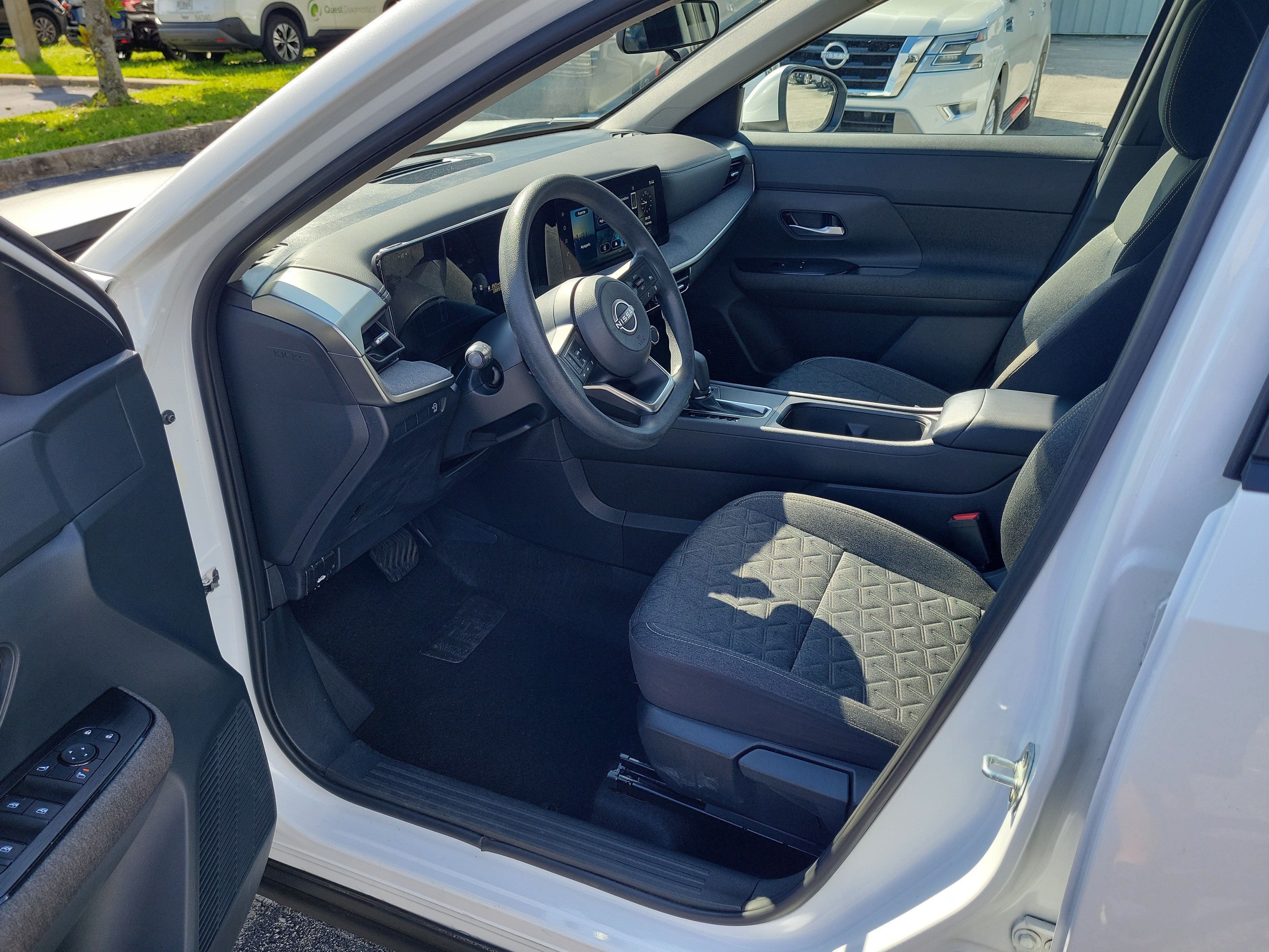 Certified 2025 Nissan Kicks SV FWD image 11