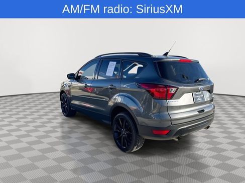 Used 2019 Ford Escape SE image 7