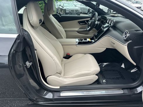 New 2026 Mercedes-Benz CLE 300 4MATIC Cabriolet image 14