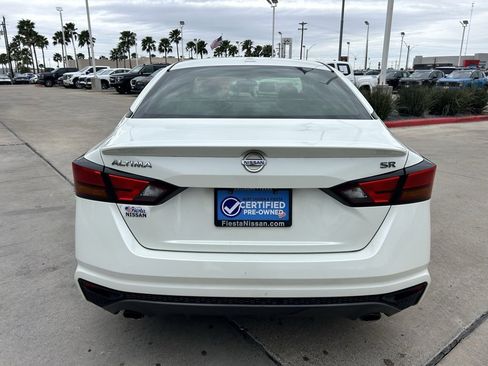 Certified 2019 Nissan Altima 2.5 SR image 6