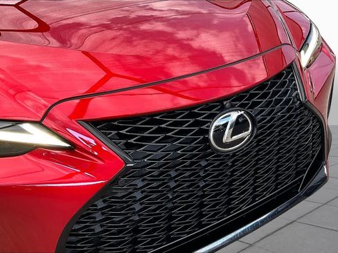 Used 2022 Lexus IS 350 F Sport RWD image 28