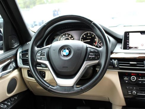 Used 2017 BMW X5 xDrive35d image 14