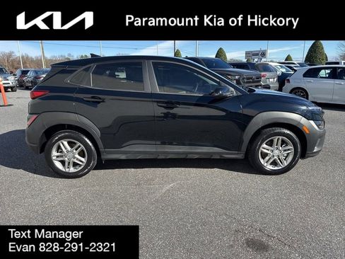 Used 2023 Hyundai Kona SE w/ Cargo Package image 8