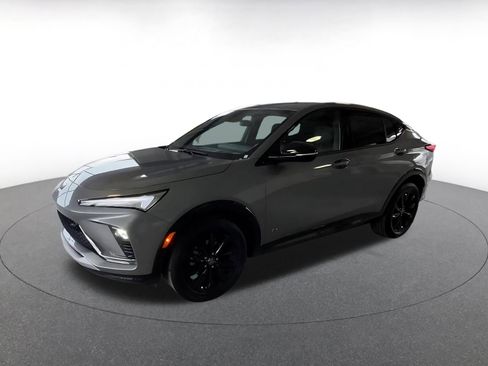 Used 2025 Buick Envista Sport Touring image 7