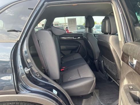 Used 2012 Kia Sorento LX AWD/4WD image 41
