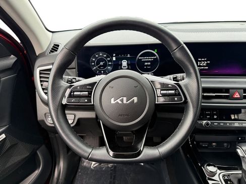 Certified 2024 Kia Seltos SX image 12