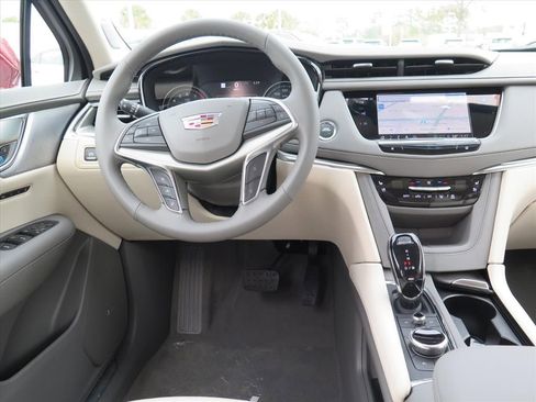 New 2026 Cadillac XT5 Premium Luxury w/ Driver Assist Package image 22