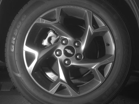 Used 2025 Chevrolet Trax LT FWD image 15