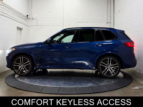 Used 2019 BMW X5 xDrive50i w/ M Sport Package image 5