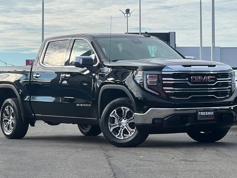 New 2026 GMC Sierra 1500 SLT w/ SLT Convenience Package image 2