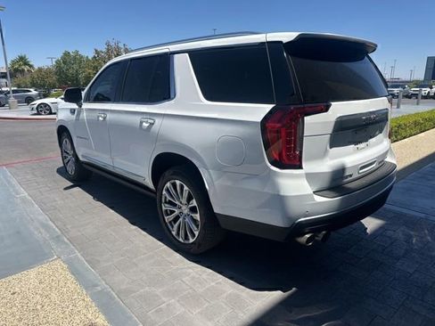 Used 2022 GMC Yukon Denali AWD/4WD image 5