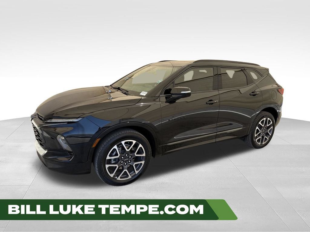 Used 2023 Chevrolet Blazer RS w/ Enhanced Convenience Package FWD image 1