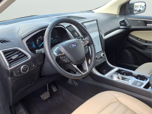 Used 2024 Ford Edge SEL w/ Convenience Package AWD/4WD image 7
