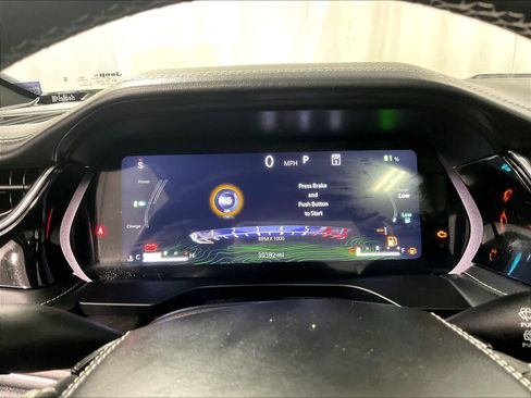 Used 2023 Jeep Grand Cherokee Overland w/ Luxury Tech Group IV AWD/4WD image 25