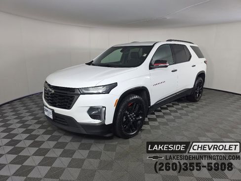 Used 2022 Chevrolet Traverse Premier w/ Redline Edition AWD/4WD image 1