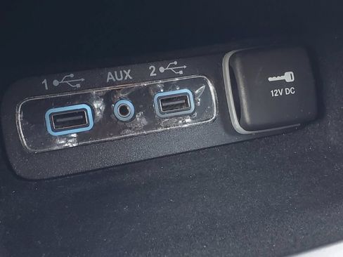 Used 2020 Jeep Grand Cherokee Laredo AWD/4WD image 20