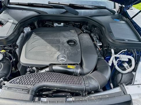 Used 2022 Mercedes-Benz GLC 300 image 32
