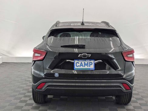 New 2026 Chevrolet Trax LT FWD image 5