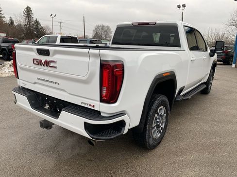 Used 2022 GMC Sierra 2500 AT4 image 3