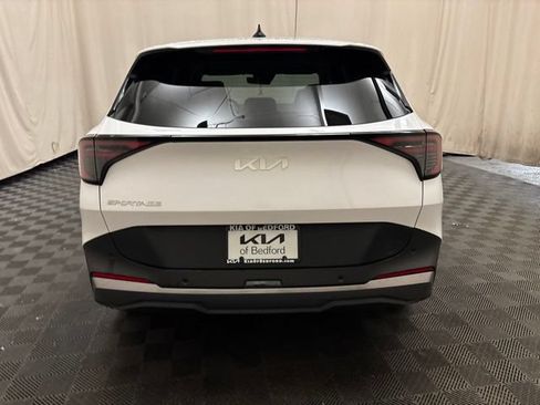 Certified 2026 Kia Sportage EX FWD image 6