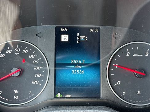 Used 2024 Mercedes-Benz Sprinter 2500 image 11