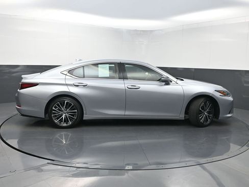 Used 2024 Lexus ES 350 w/ Premium Package image 45