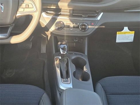 New 2026 Buick Envista Preferred image 16