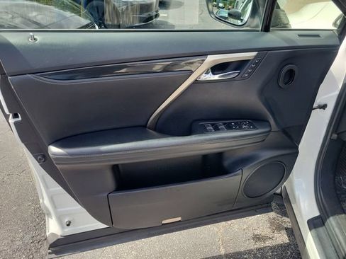 Used 2018 Lexus RX 350L FWD w/ Accessory Package image 10