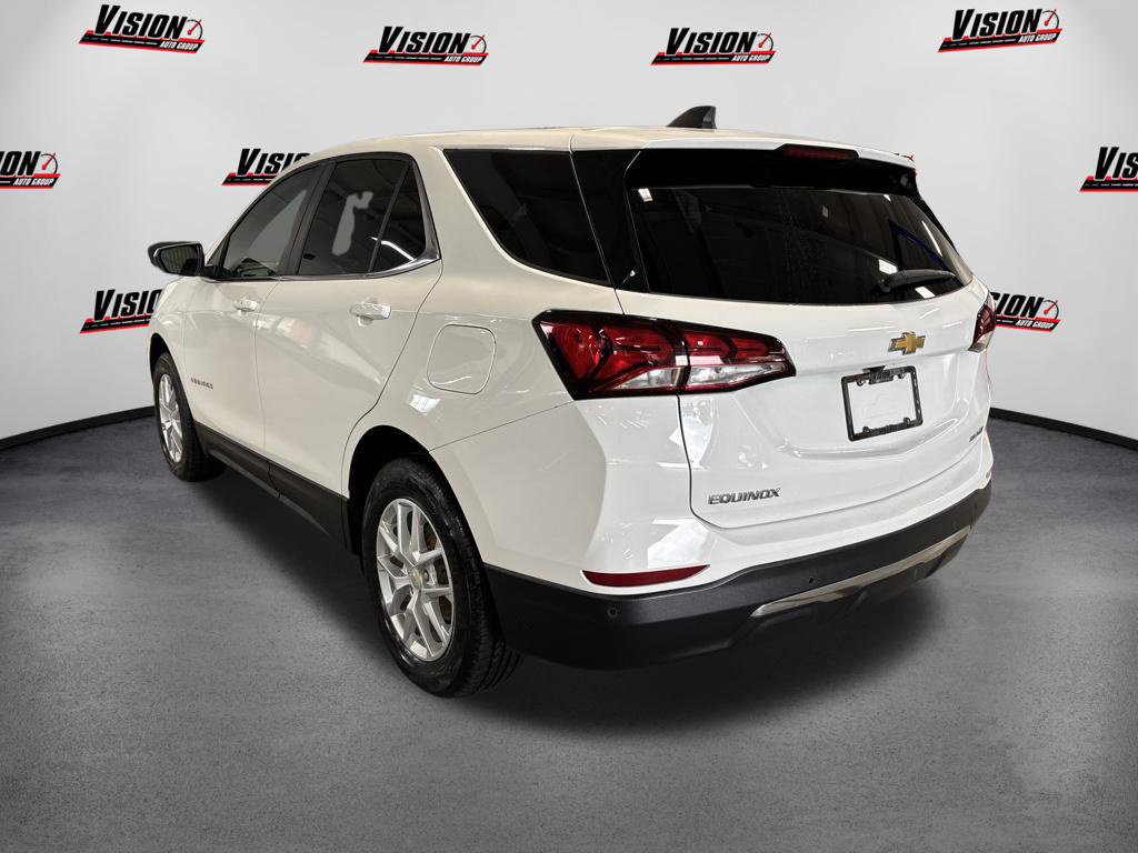 Used 2024 Chevrolet Equinox LT w/ LPO, Floor Liner Package AWD/4WD image 7
