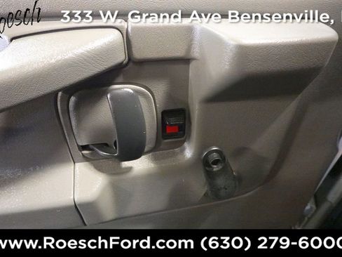 Used 2015 Chevrolet Express 3500 Extended image 7