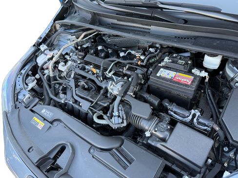 Used 2025 Toyota Corolla SE FWD image 13