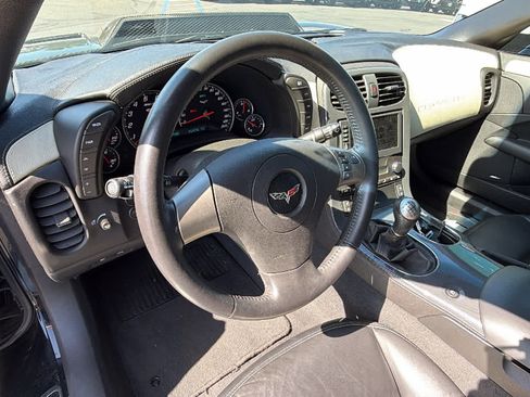 Used 2008 Chevrolet Corvette Z06 w/ Preferred Equipment Group RWD image 11