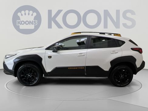 Used 2026 Subaru Crosstrek 2.5i Wilderness w/ Crosstrek Mirror Package AWD/4WD image 5