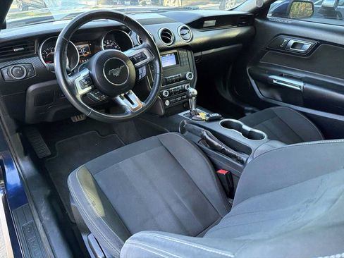 Used 2019 Ford Mustang Coupe RWD image 10